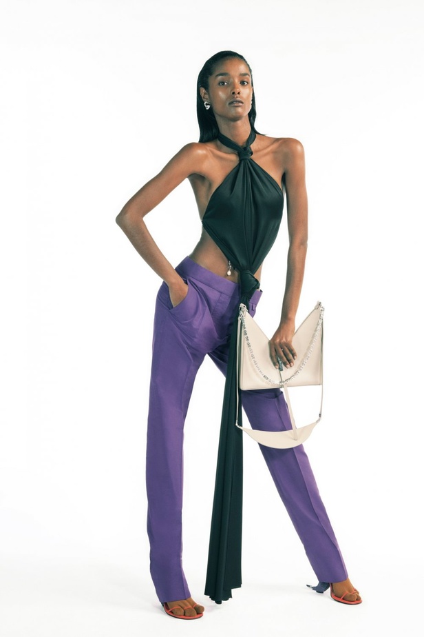 مجموعة Givenchy لموسم ربيع وصيف 2021