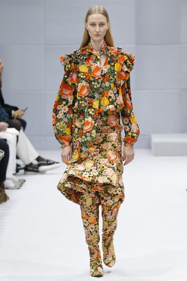 مجموعة دار "بالنسياغا" لموسم خريف وشتاء 2016-2017