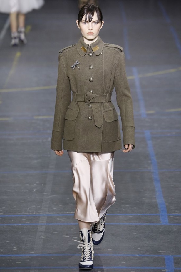 مجموعة جون غاليانو لخريف وشتاء 2016-2017