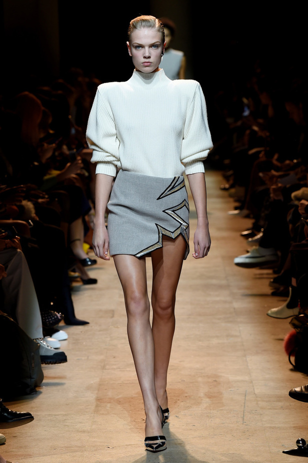 عرض أزياء موغلر لموسم خريف وشتاء 2017