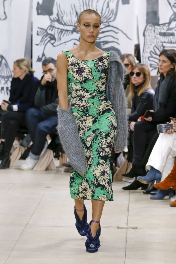 عرض أزياء Miu Miu لخريف وشتاء ٢٠١٨ !