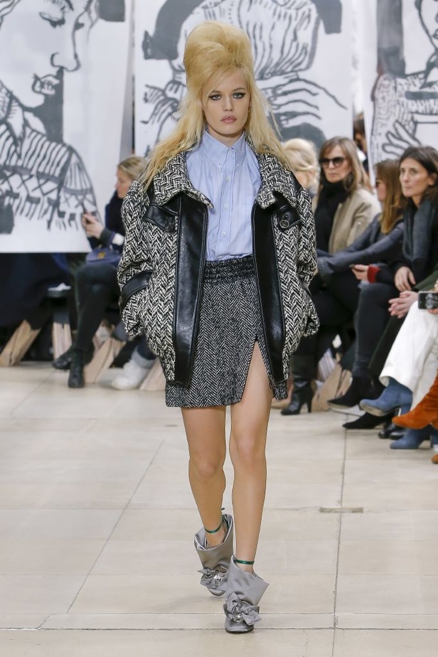 عرض أزياء Miu Miu لخريف وشتاء ٢٠١٨ !