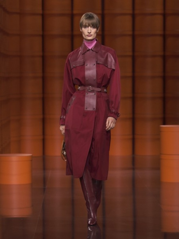 عرض أزياء Hermès لخريف وشتاء 2021-2022