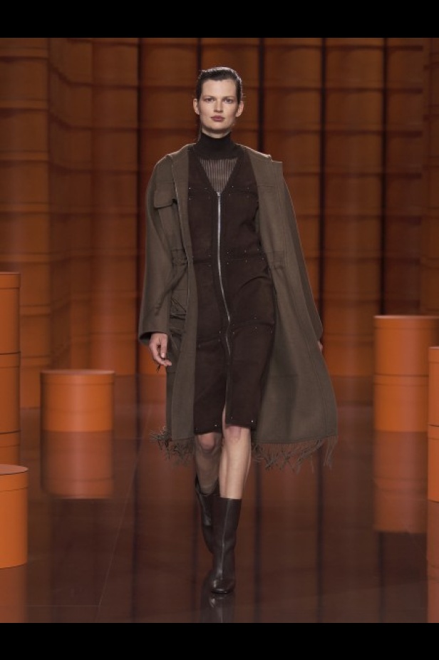 عرض أزياء Hermès لخريف وشتاء 2021-2022