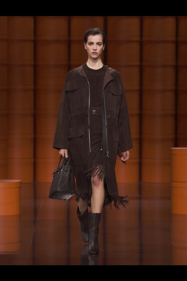 عرض أزياء Hermès لخريف وشتاء 2021-2022