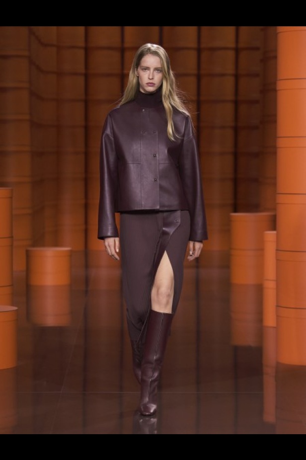 عرض أزياء Hermès لخريف وشتاء 2021-2022