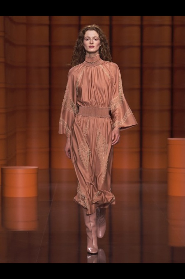عرض أزياء Hermès لخريف وشتاء 2021-2022