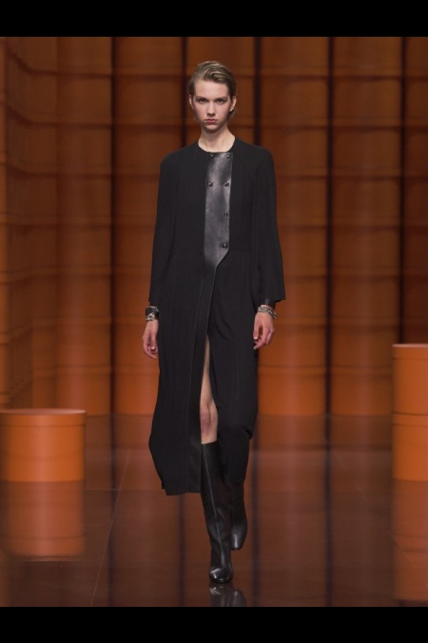 عرض أزياء Hermès لخريف وشتاء 2021-2022