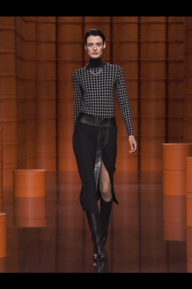 عرض أزياء Hermès لخريف وشتاء 2021-2022