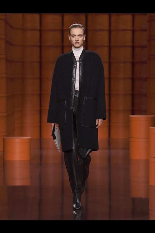 عرض أزياء Hermès لخريف وشتاء 2021-2022