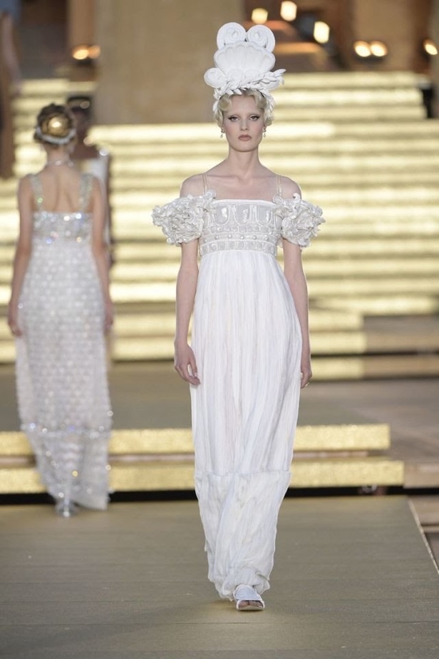 مجموعة Dolce & Gabbana التامودا 2020