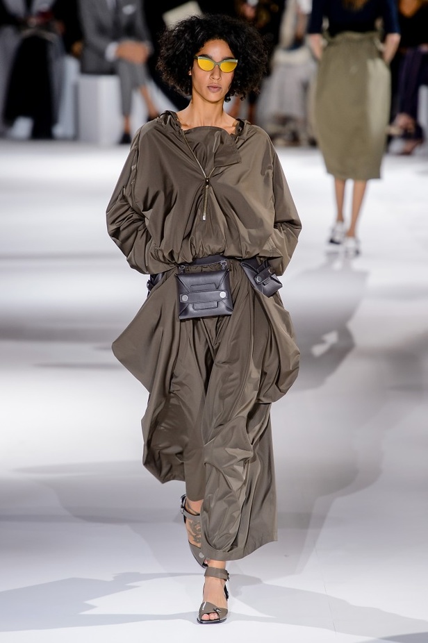 مجموعة “ستيلا ماكارتني” لموسم ربيع وصيف 2017