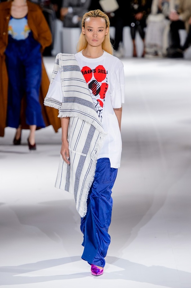 مجموعة “ستيلا ماكارتني” لموسم ربيع وصيف 2017