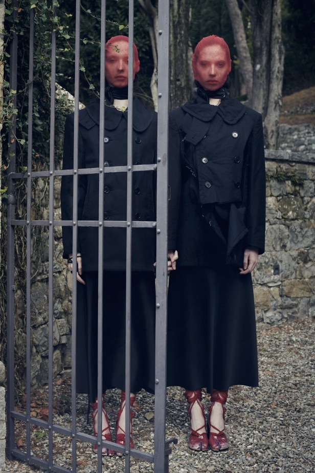 عرض ازياء مجموعة maison margiela لربيع وصيف 2021