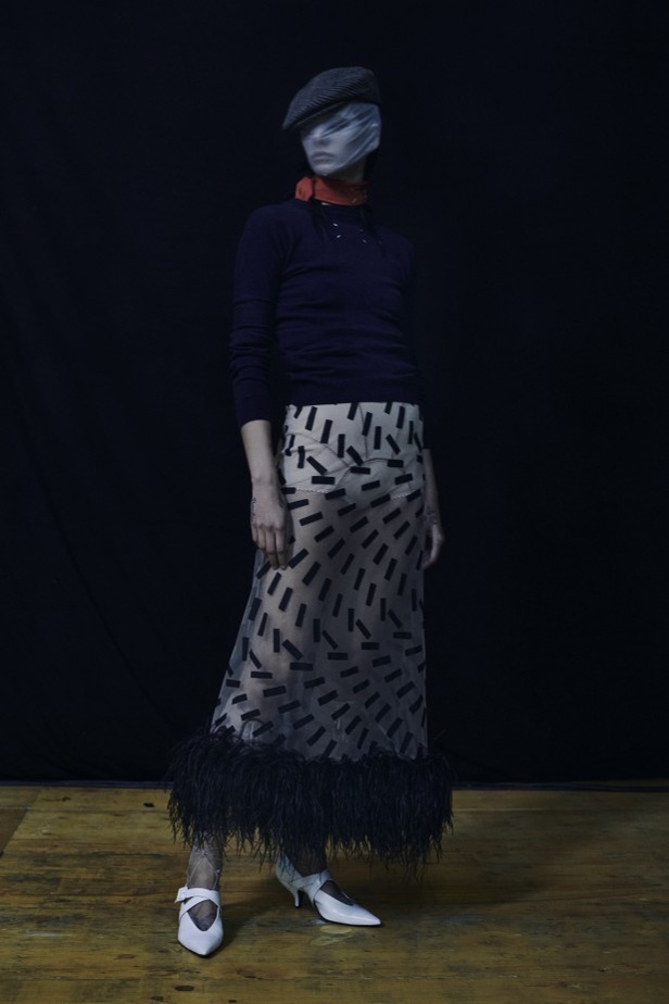 عرض ازياء مجموعة maison margiela لربيع وصيف 2021