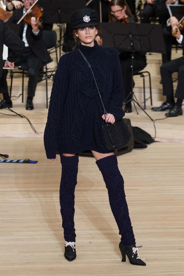 مجموعة Métiers d’art من شانيل لموسم 2017- 2018