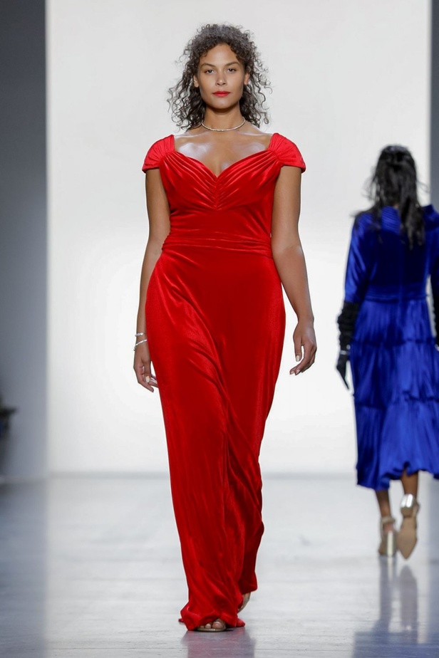 مجموعة Tadashi Shoji للألبسة الجاهزة لخريف 2019