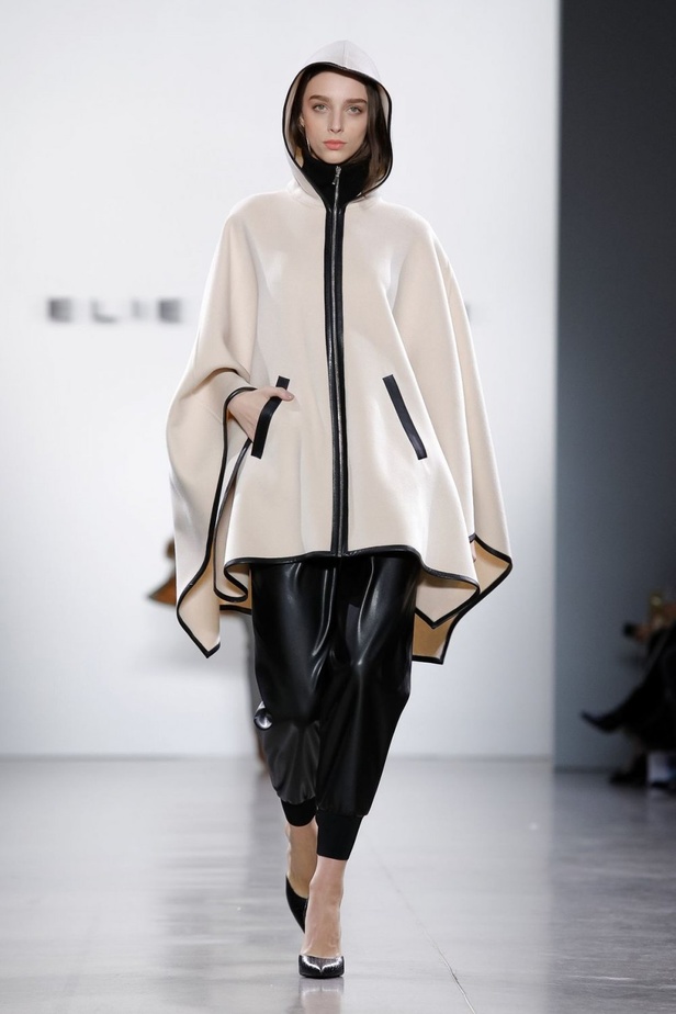 عرض أزياء إيلي تاهاري لخريف وشتاء 2019