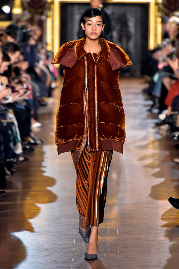 مجموعة "ستيلا ماكارتني" لموسم خريف وشتاء 2016-2017