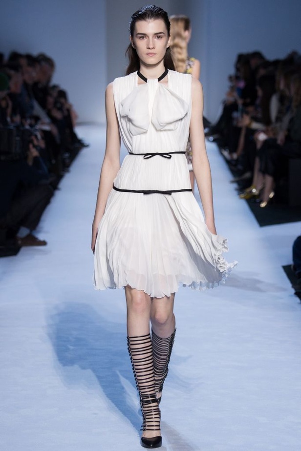 مجموعة جيامباتيستا فالي لخريف وشتاء 2016-2017