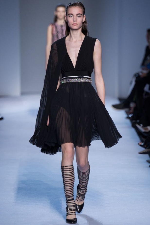 مجموعة جيامباتيستا فالي لخريف وشتاء 2016-2017