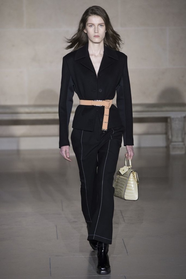 مجموعةلوي فيتون Louis Vuittonلخريف وشتاء 2017