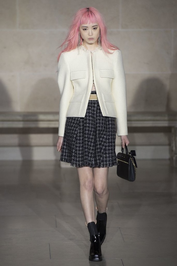 مجموعةلوي فيتون Louis Vuittonلخريف وشتاء 2017