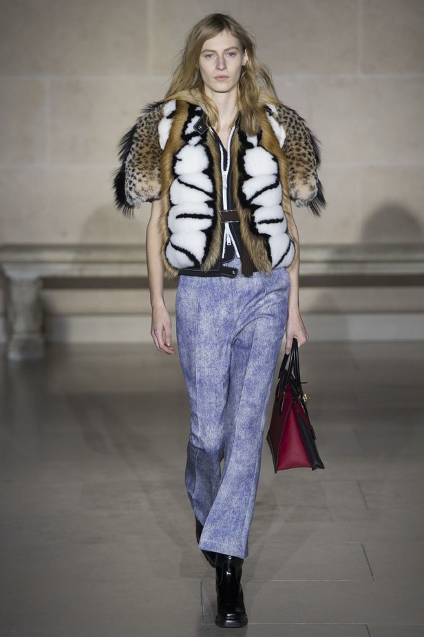 مجموعةلوي فيتون Louis Vuittonلخريف وشتاء 2017