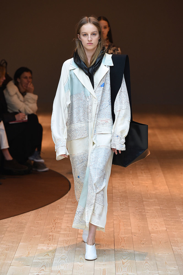 Céline  تطلق مجموعة خريف وشتاء 2017