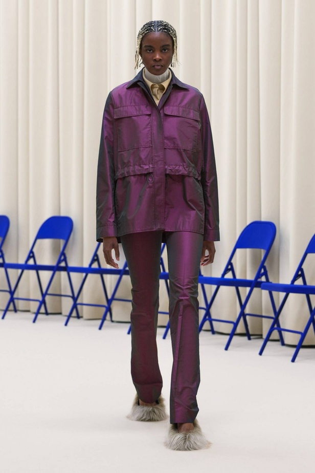 عرض ازياء مجموعة Nina Ricci لخريف وشتاء 2021 من اسبوع الموضة في باريس