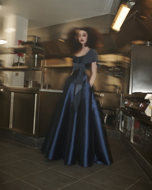 عرض أزياء مجموعة Alexis Mabille لخريف وشتاء 2021-2022