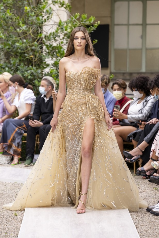 صور مجموعة زهير مراد للأزياء الراقية لخريف وشتاء 2021_2022