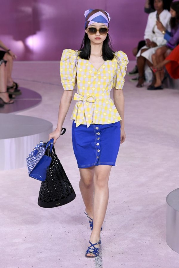 مجموعة كيت سبيد للألبسة الجاهزة لربيع 2019