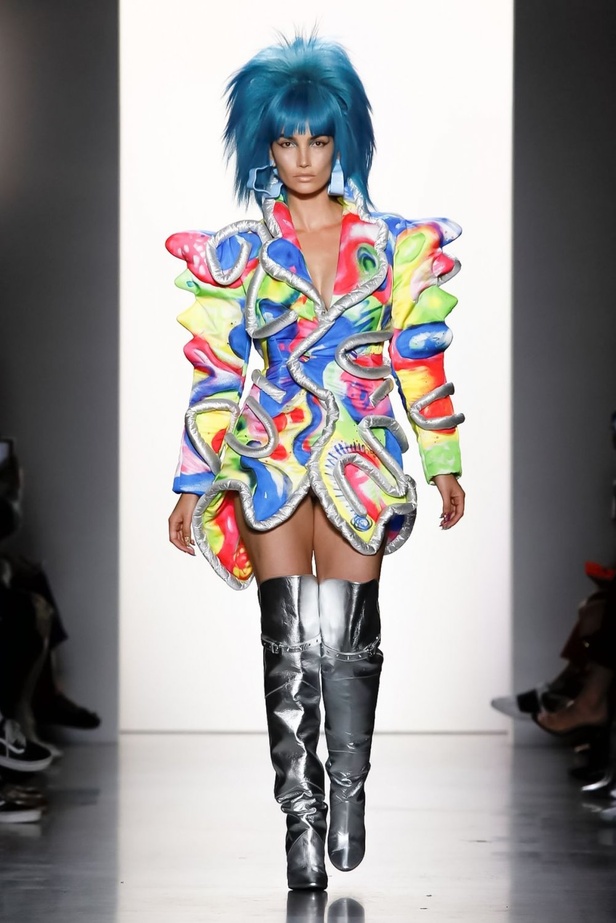 اسبوع الموضة في نيويورك 2019 ازياء JEREMY SCOTT الفاخرة لربيع و صيف 2020  