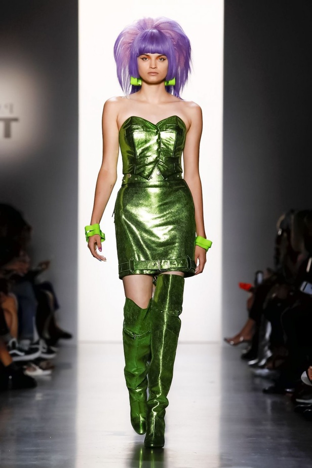 اسبوع الموضة في نيويورك 2019 ازياء JEREMY SCOTT الفاخرة لربيع و صيف 2020  