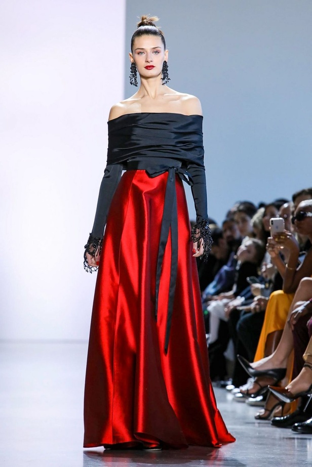 عرض ازياء BADGLEY MISCHKA في اسبوع الموضة في نيويورك 2020 لموسم الخريف والشتاء