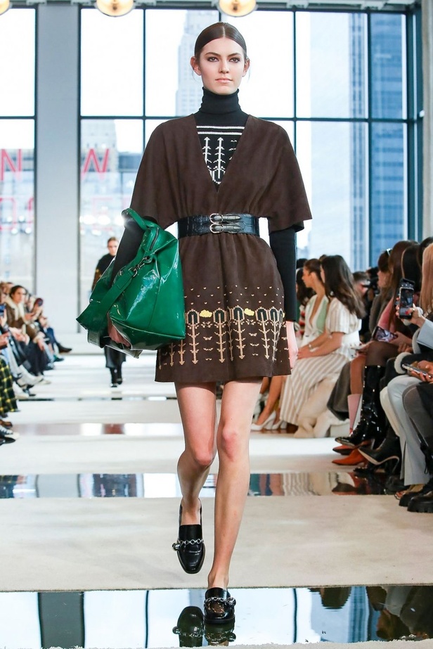 مجموعة LONGCHAMP لخريف وشتاء 2020-2021 في نيويورك 