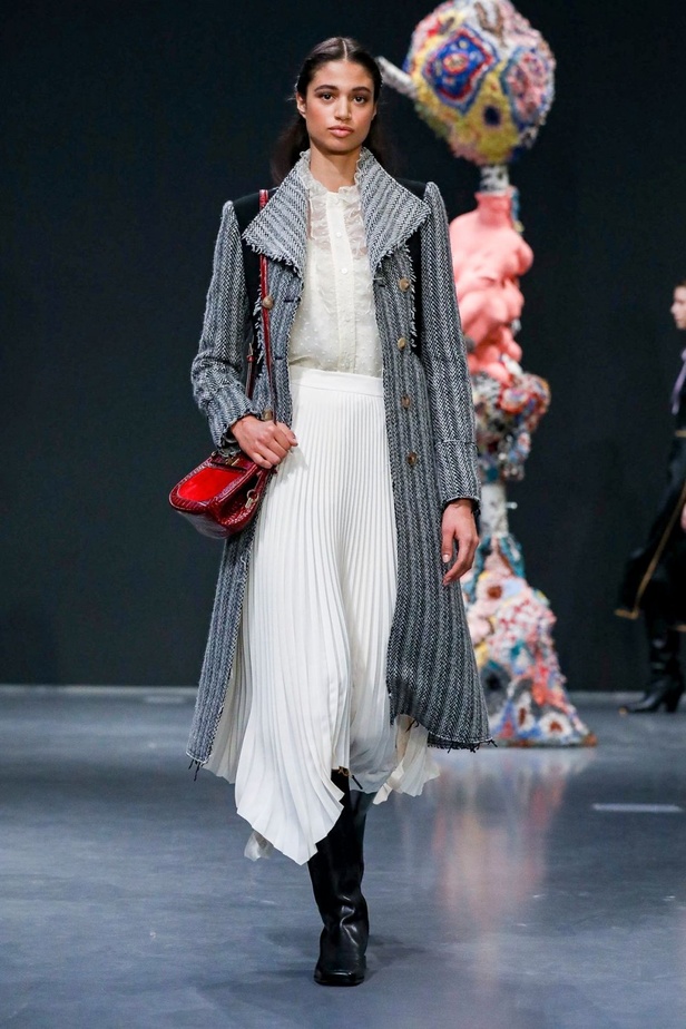 اكسسوارات TORY BURCH الفاخرة من اسبوع الموضة في نيويورك 2020