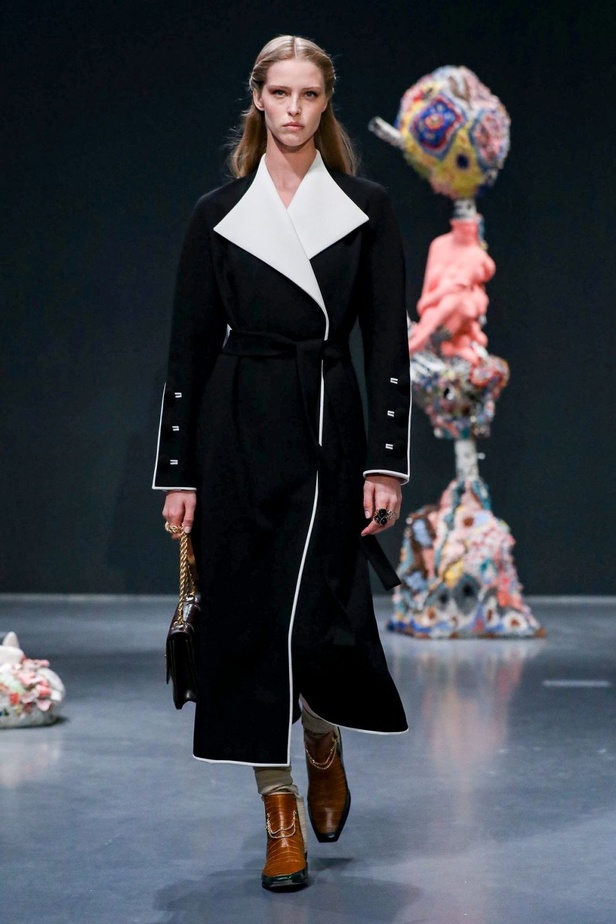 اكسسوارات TORY BURCH الفاخرة من اسبوع الموضة في نيويورك 2020