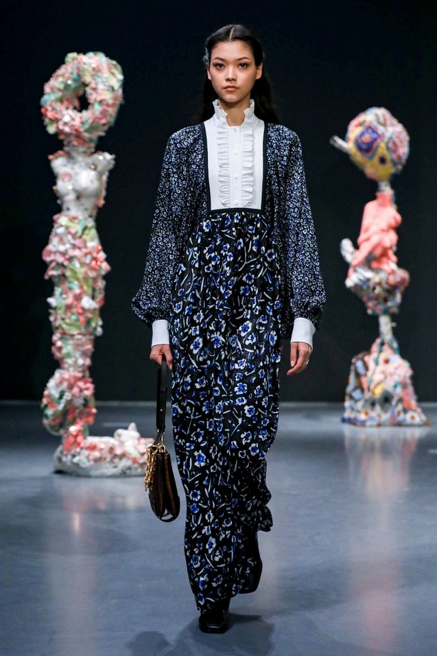 اكسسوارات TORY BURCH الفاخرة من اسبوع الموضة في نيويورك 2020