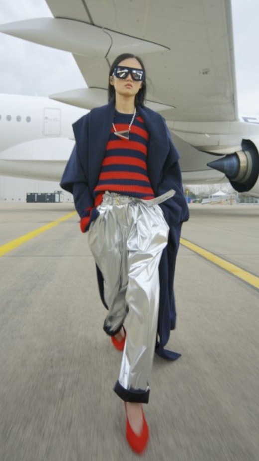 عرض أزياء Balmain لخريف وشتاء 2021-2022