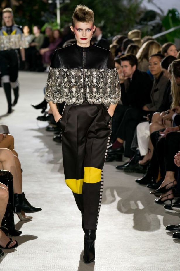 لويس فيتون تحوّل مطار نيويورك إلى منصة لعرض مجموعة 2020 Cruise Collection