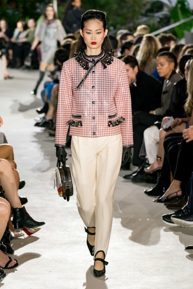 لويس فيتون تحوّل مطار نيويورك إلى منصة لعرض مجموعة 2020 Cruise Collection