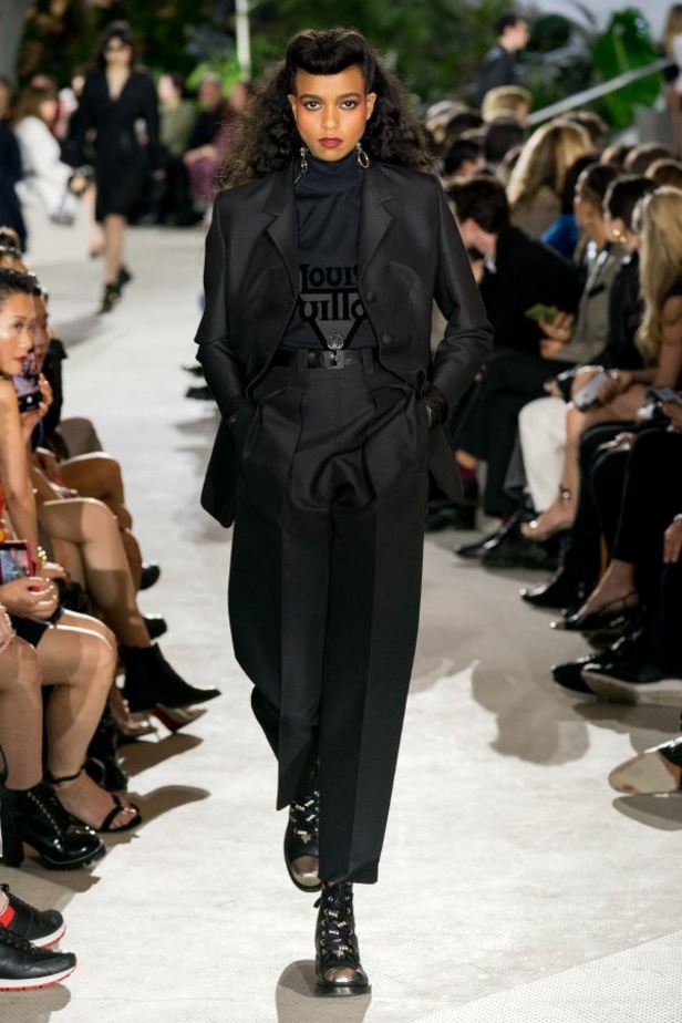 لويس فيتون تحوّل مطار نيويورك إلى منصة لعرض مجموعة 2020 Cruise Collection