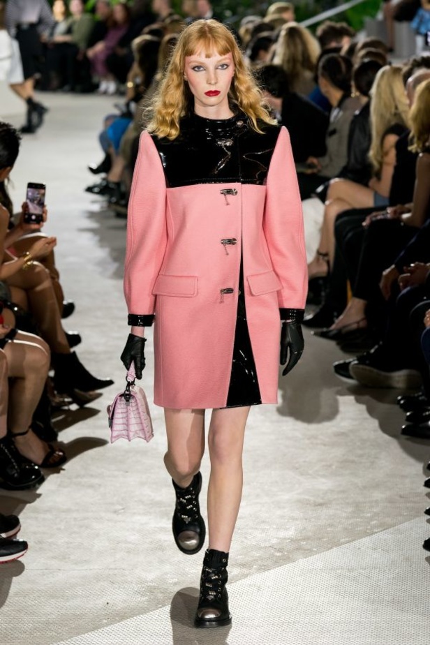 لويس فيتون تحوّل مطار نيويورك إلى منصة لعرض مجموعة 2020 Cruise Collection