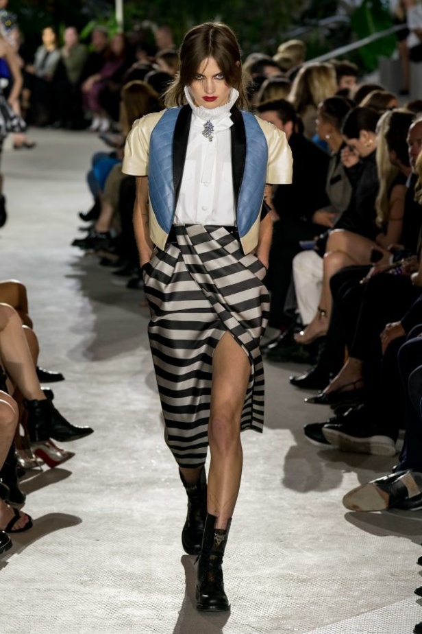 لويس فيتون تحوّل مطار نيويورك إلى منصة لعرض مجموعة 2020 Cruise Collection