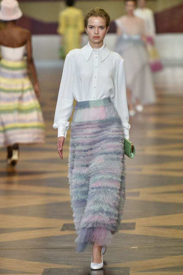 عرض Ulyana Sergeenko لخريف 2018