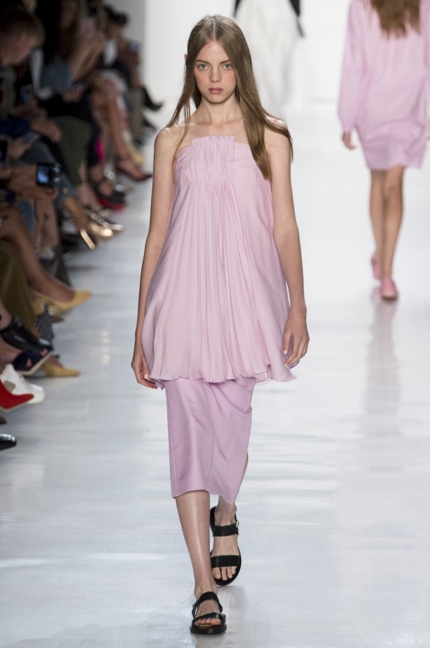 مجموعة نون باي نور لموسم ربيع وصيف 2018