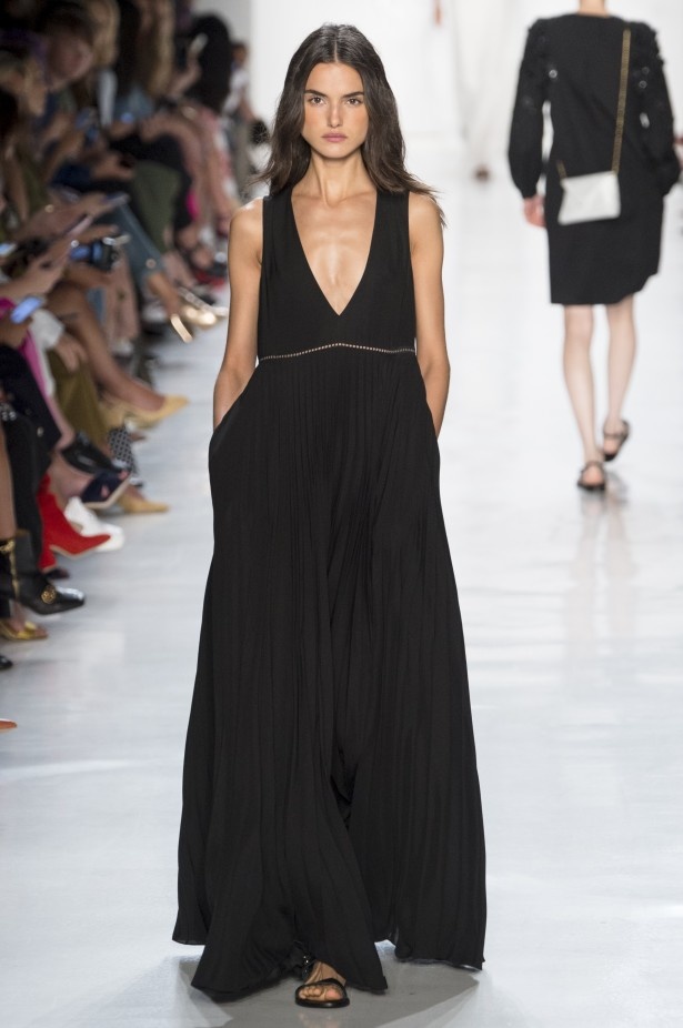 مجموعة نون باي نور لموسم ربيع وصيف 2018