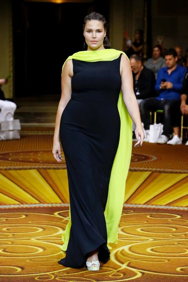 مجموعة Christian Siriano للألبسة الجاهزة لربيع 2019